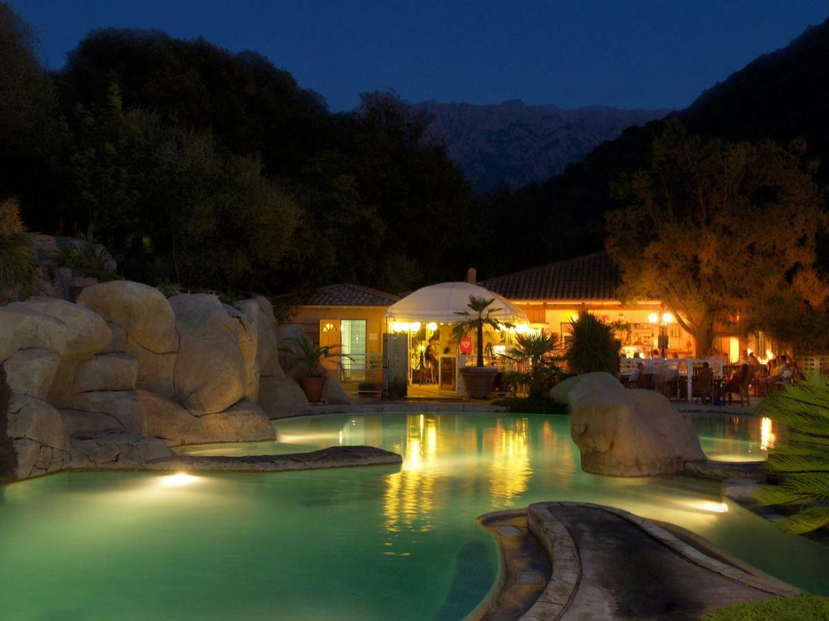 Camping Les Oliviers Porto  Exteriör bild